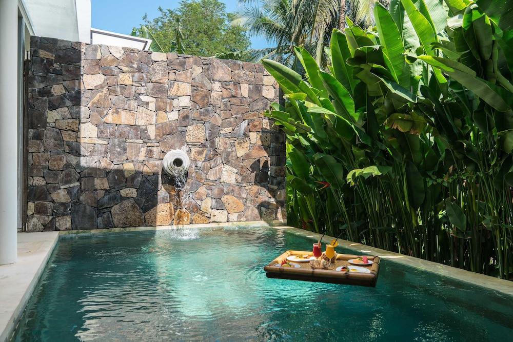 Svarga Resort Lombok Senggigi Eksteriør billede