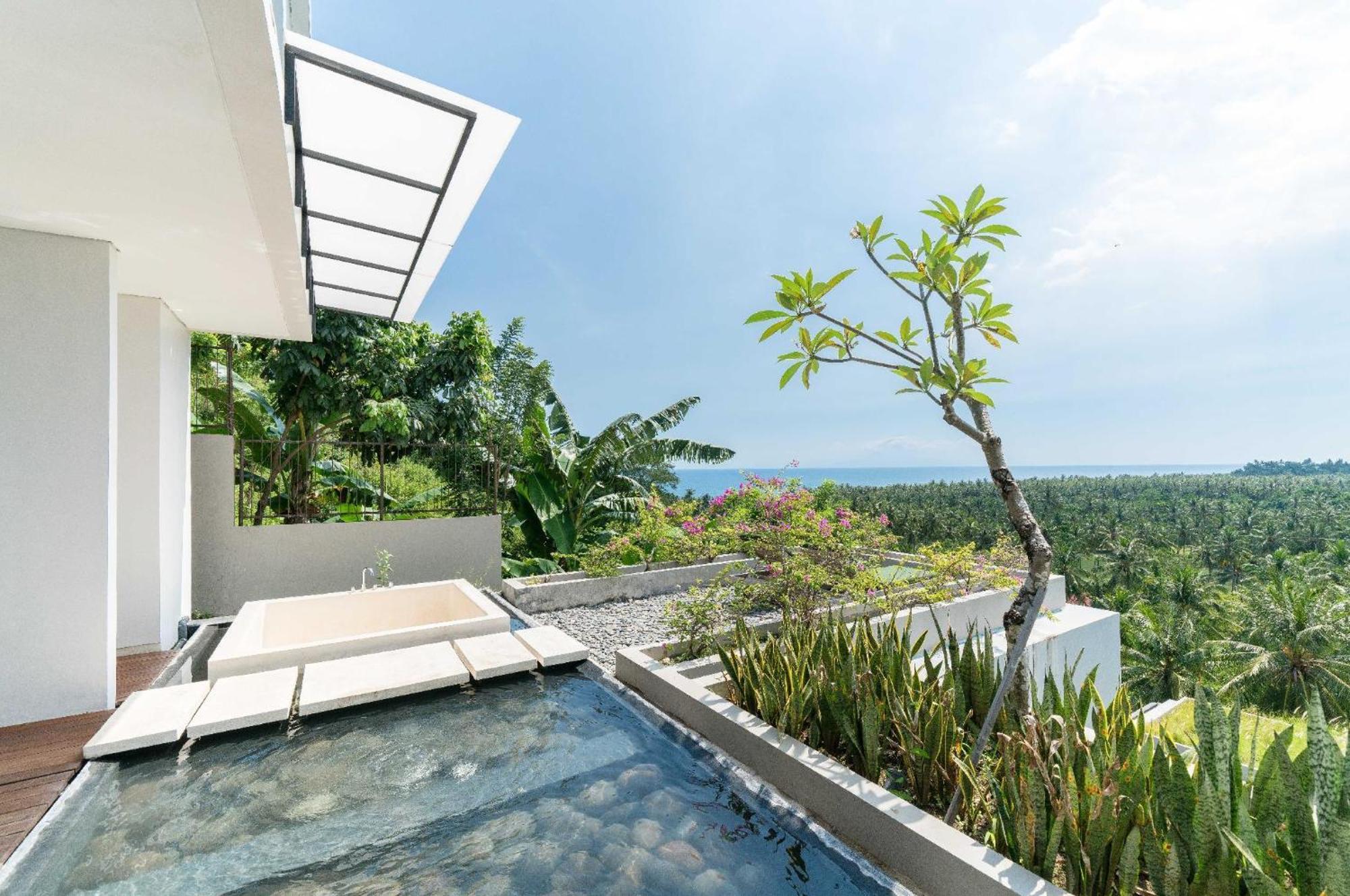 Svarga Resort Lombok Senggigi Eksteriør billede